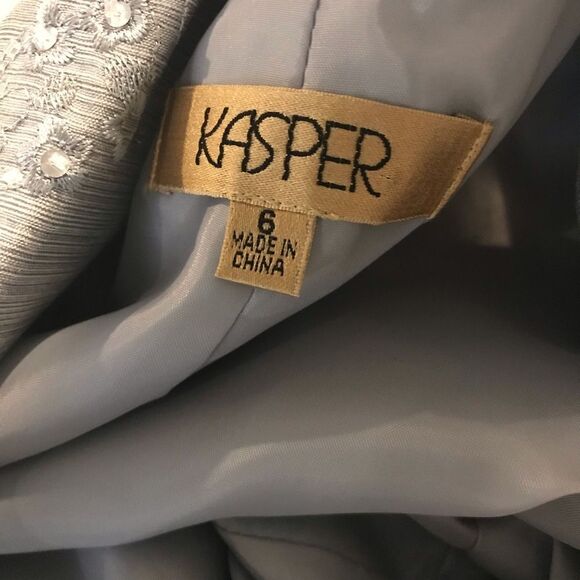 Kasper Skirt Suit Women's Size 6 Silver Metallic 2-Piece Set Skirt & Blazer NWT - Picture 10 of 15